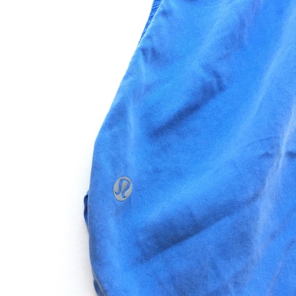 Lululemon Sz 6 Flowy periwinkle yoga tank top - Picture 3 of 6